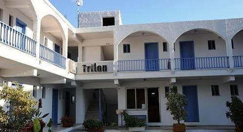 Triton Hotel & Bungalows Drepano  Exterior photo